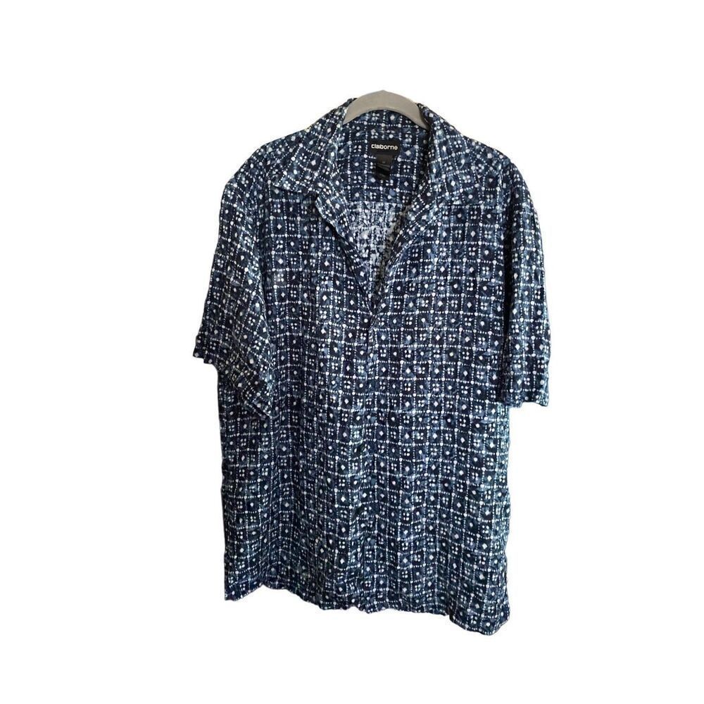 Claiborne men’s vintage button down all over print shirt size medium